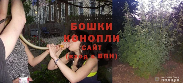 крисы Михайлов